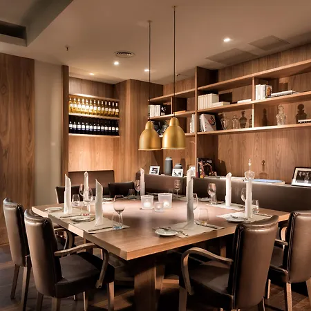 Estrel Отель Берлин