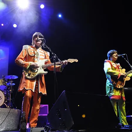 Отель Estrel Берлин