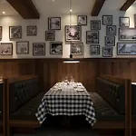 柏林埃斯特酒店 4*