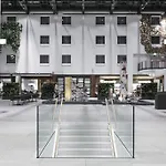 柏林埃斯特酒店 4*