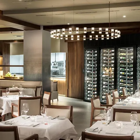 호텔 에스트렐 베를린